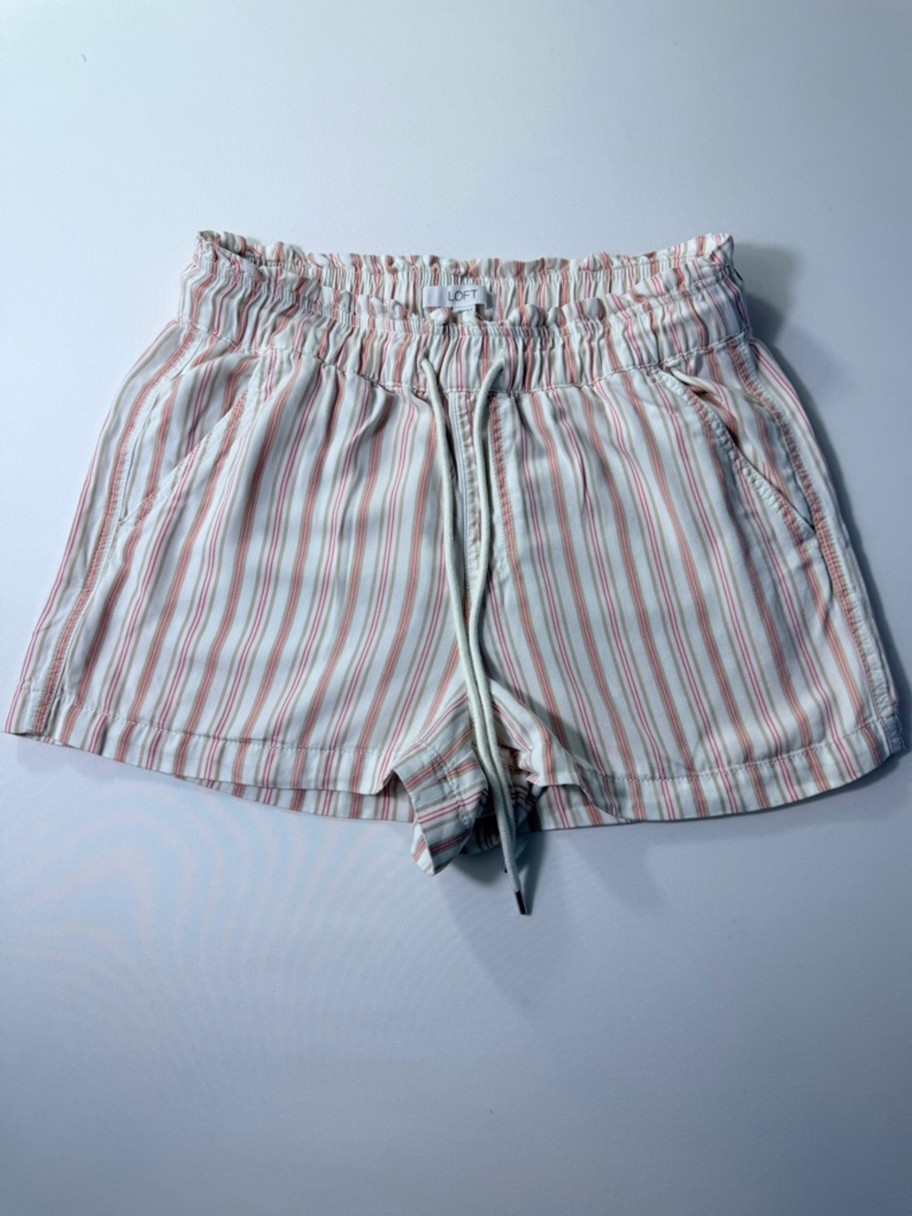 LOFT Cream and Pink Striped Athletic Lyocell Drawstring Shorts Sz Medium Petite
